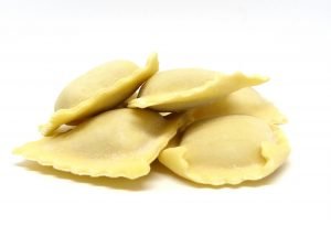 Raviolis de carne asada